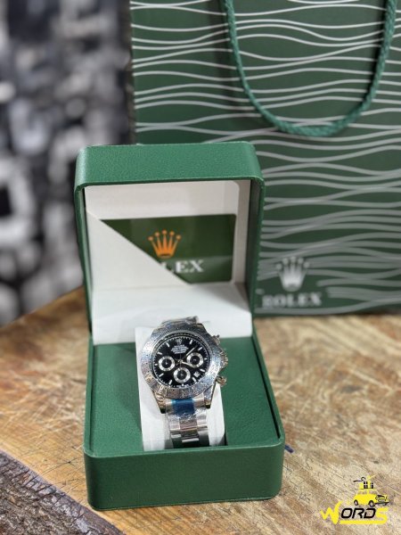 فضي مينا اسود